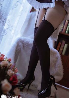 商务旅行戴绿帽子女老板同房