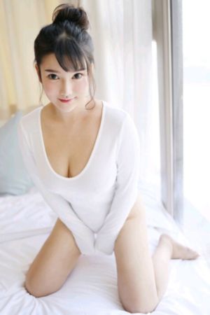 julia紧身裙女教师在线视频