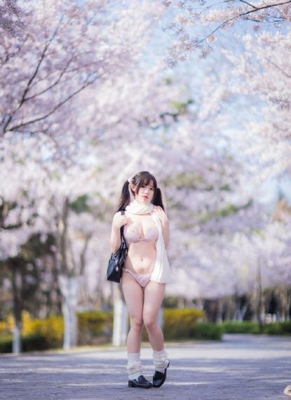 奇怪的美发莎龙